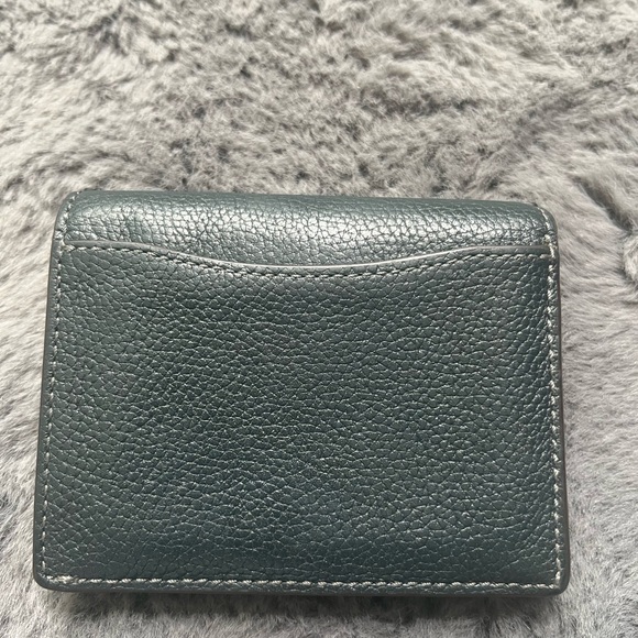 Coach Green Leather Wallet - Picture 2 of 8